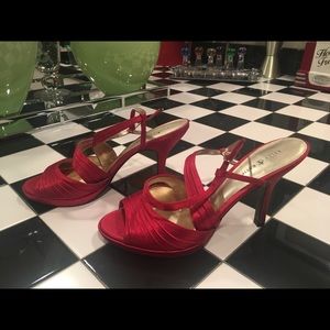 Kelly and Katie hot red sandal size 9.5